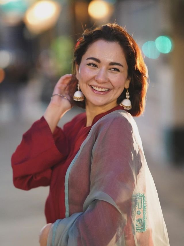 Hania Aamir beautiful photos